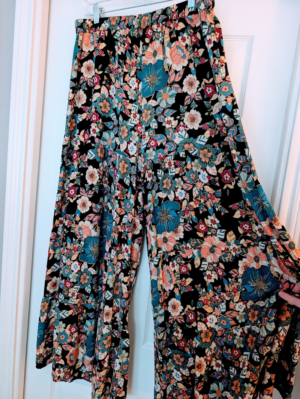 NATURAL LIFE Patti Palazzo Pants Black Floral Print - Picture 6 of 7